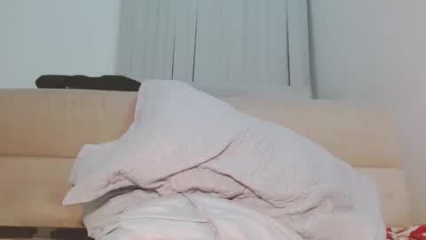 Snapshot of laurensmith122 chatting on March 2026 09:37:01 AM LAUREN SMITH online show from March 2026 09:37:01 AM