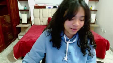 laurent online show from March 2025 03:02:02 AM