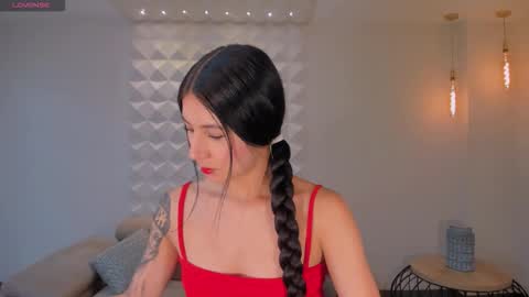 Snapshot of laurentconnor chatting on November 2025 11:36:02 PM Lau online show from November 2025 11:36:02 PM