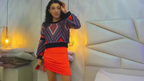 Laurent online show from December 2025 10:02:01 AM