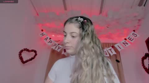 Lauu G online show from February 2025 05:10:01 AM