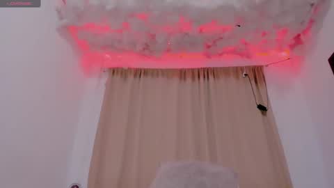 Lauu G online show from March 2025 03:08:01 AM