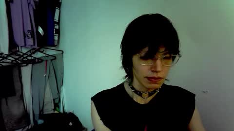 lavand3r online show from December 2025 05:20:02 PM