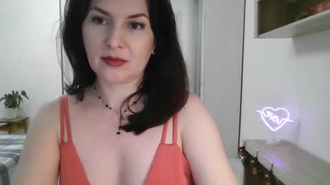 Diana  online show from January 2025 05:53:01 PM