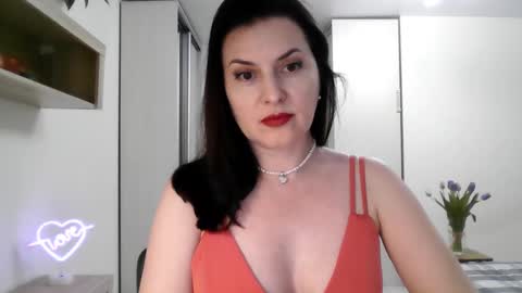 Diana  online show from March 2025 07:18:01 PM