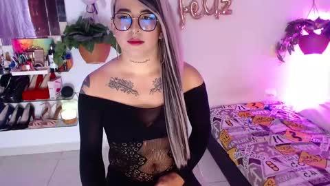 Cristina online show from November 2025 11:13:01 PM