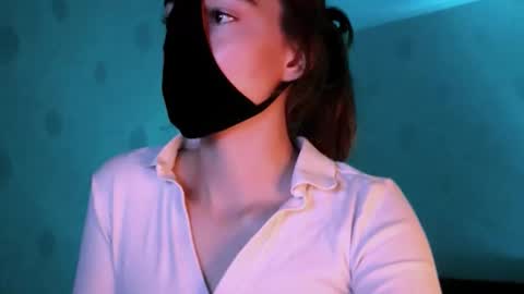 Lavinda online show from October 2025 02:45:02 PM