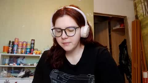 Adeline online show from February 2026 06:51:01 AM