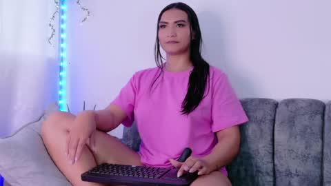 Snapshot of layadoll chatting on May 2026 10:36:01 AM laya online show from May 2026 10:36:01 AM