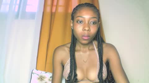 layannek online show from October 2025 02:45:02 AM