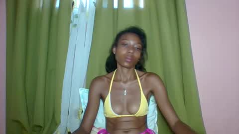 layannek online show from March 2026 04:40:01 AM