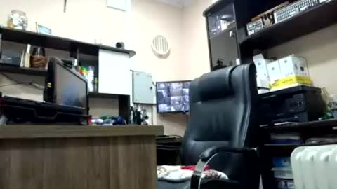 Snapshot of laylabrasil chatting on June 2026 08:32:02 PM kelly online show from June 2026 08:32:02 PM
