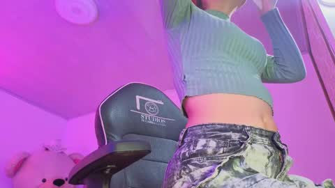 laylafoxy_tay online show from November 2025 03:28:01 AM