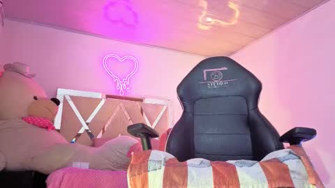 laylafoxy_tay online show from January 2026 03:10:01 AM