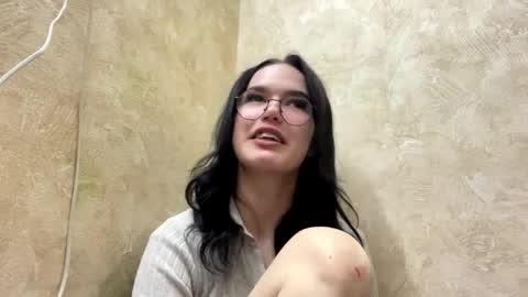 Snapshot of laylawintz chatting on March 2026 05:51:02 PM Luna online show from March 2026 05:51:02 PM