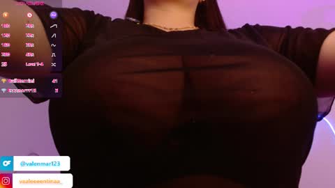 Snapshot of layna_cold chatting on July 2026 03:21:02 PM Vannessa online show from July 2026 03:21:02 PM