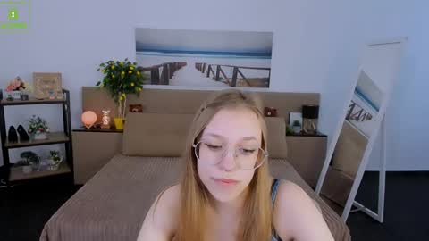 layriantavee online show from March 2025 07:14:02 AM