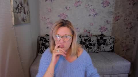 Lea online show from December 2024 05:04:02 AM