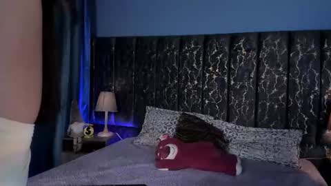 Lea Velle online show from July 2026 12:50:02 AM