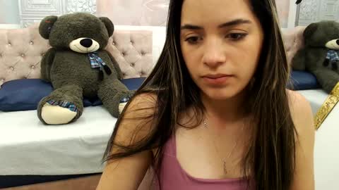 Leah online show from December 2024 05:58:02 PM