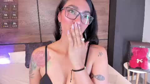 Hey Im Lea online show from June 2026 04:44:01 PM