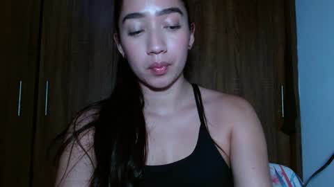 Snapshot of leanaalhub chatting on December 2024 04:53:01 AM leanaalhub online show from December 2024 04:53:01 AM