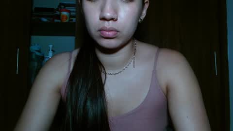 Snapshot of leanaalhub chatting on December 2024 08:02:01 AM leanaalhub online show from December 2024 08:02:01 AM