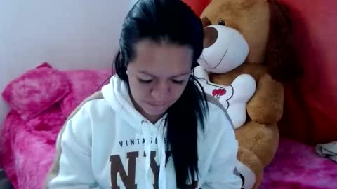 Leandra online show from February 2026 01:06:02 PM