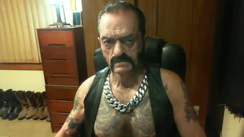 leathergreaser online show from January 2025 01:03:02 PM