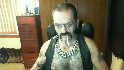 leathergreaser online show from January 2025 07:55:01 PM