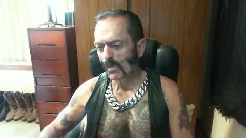 leathergreaser online show from January 2025 02:01:01 AM