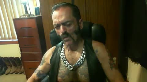 leathergreaser online show from February 2025 09:07:02 PM