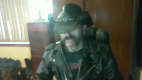 Snapshot of leathergreaser chatting on May 2026 09:34:02 PM leathergreaser online show from May 2026 09:34:02 PM