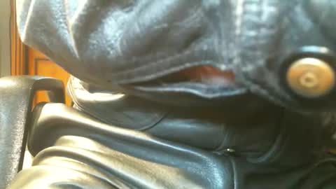 Snapshot of leathermotocross001 chatting on May 2026 02:23:02 PM Leathermotocross online show from May 2026 02:23:02 PM