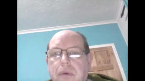 Snapshot of leatherpants68 chatting on February 2025 09:15:01 PM leatherpants68 online show from February 2025 09:15:01 PM