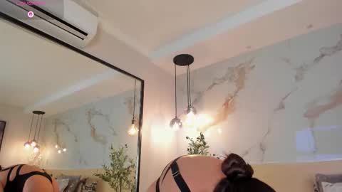    online show from November 2025 11:04:02 PM