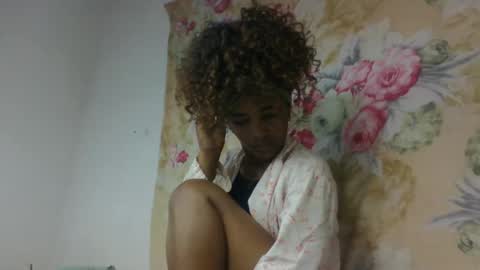 Snapshot of leatiana chatting on March 2026 09:05:01 AM leatiana online show from March 2026 09:05:01 AM