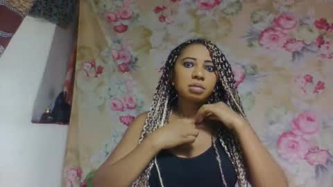 Snapshot of leatiana chatting on March 2026 05:44:01 AM leatiana online show from March 2026 05:44:01 AM