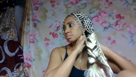 Snapshot of leatianaa chatting on May 2026 10:32:02 AM leatianaa online show from May 2026 10:32:02 AM
