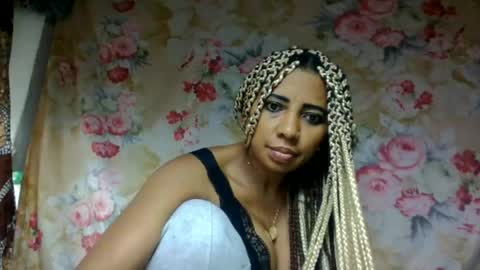 Snapshot of leatianaa chatting on June 2026 07:45:01 PM leatianaa online show from June 2026 07:45:01 PM