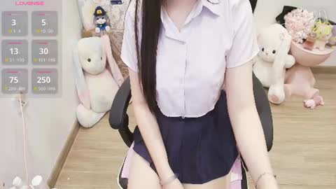 Lee online show from July 2026 12:04:01 AM