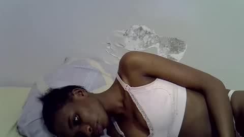 Snapshot of lee_shaz chatting on February 2026 02:40:02 PM lee baby online show from February 2026 02:40:02 PM