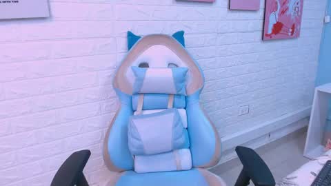 Leah Carter  online show from May 2026 03:45:02 AM