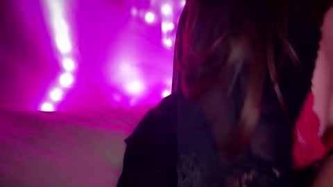 LeelaFry online show from October 2025 03:23:02 PM