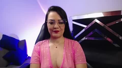 Snapshot of leelufox chatting on October 2025 04:15:01 AM Leelu online show from October 2025 04:15:01 AM