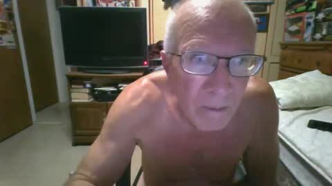leezamm1132 online show from May 2026 01:44:01 AM