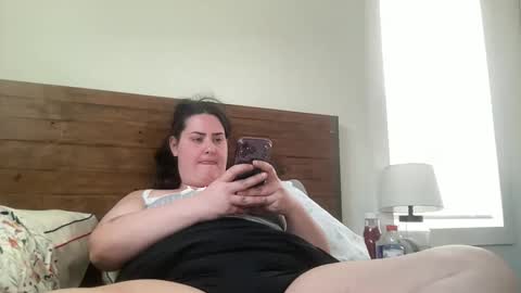 Snapshot of legallybrun91 chatting on April 2026 07:37:01 PM legallybrun91 online show from April 2026 07:37:01 PM