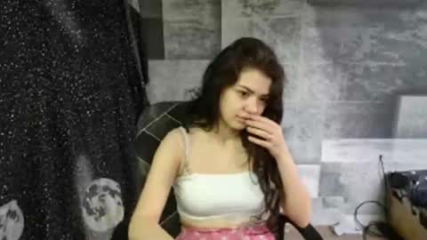 Liya online show from April 2026 10:29:02 AM