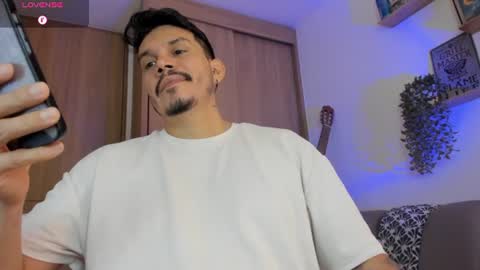 Alejandro online show from July 2026 10:06:02 AM