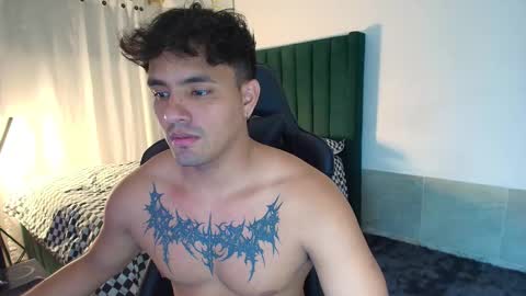  Lei  online show from December 2025 10:05:01 PM